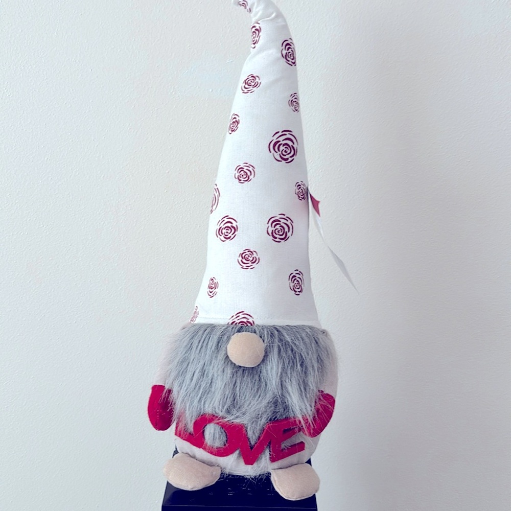 Valentine’s Day gnome